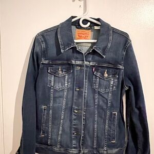 Levi's Classic Blue Trucker Denim Jacket NWOT